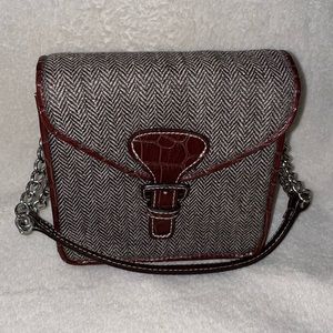 Small Liz Claiborne Purse